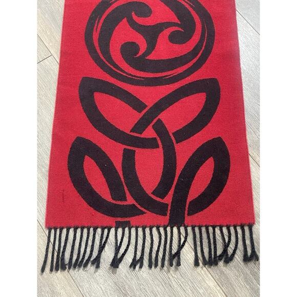 James Peter James Pure New Wool Scarf Wrap Red Black Art To Wear Unisex Fringe - Picture 2 of 8